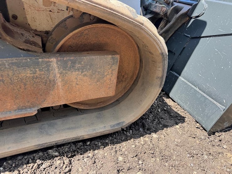 2020-bobcat-t66-image-22