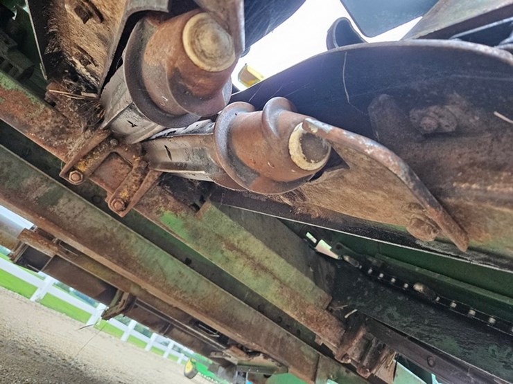 john-deere-3800-image-17