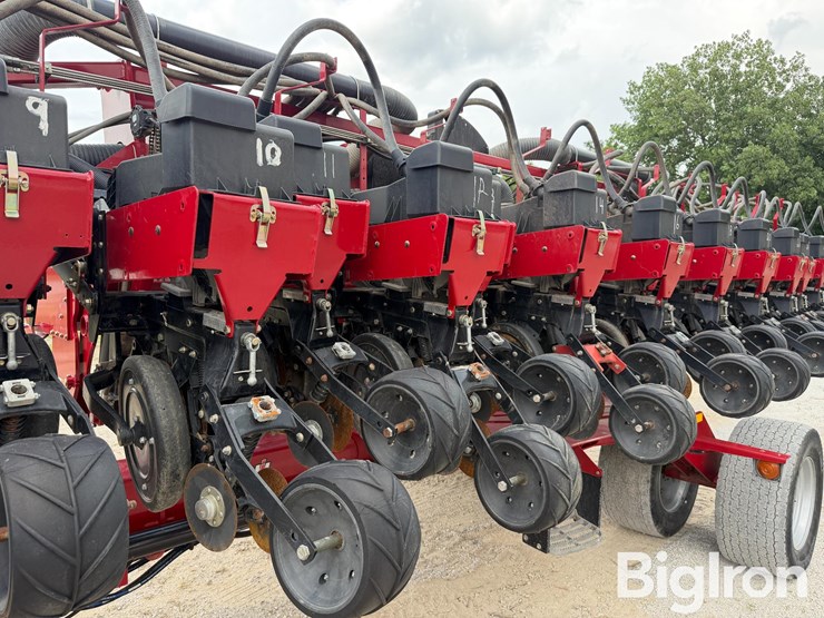 2004-case-ih-1200-image-16