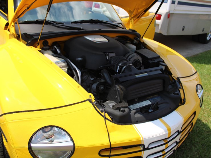 #135-•-offered-at-no-reserve-|-2005-chevrolet-ssr-image-35