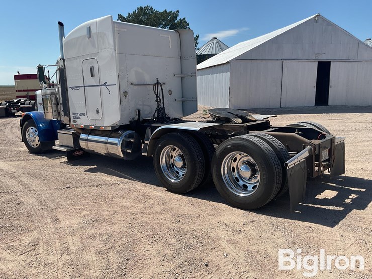 2003-peterbilt-379-image-7