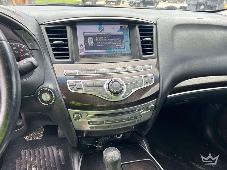 2015-infiniti-qx60-suv-image-16