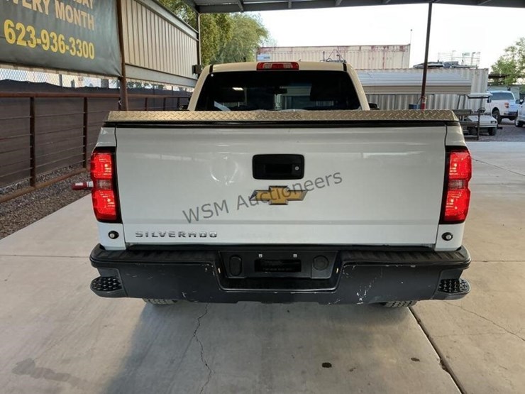 2015-chevrolet-silverado-1500-image-6