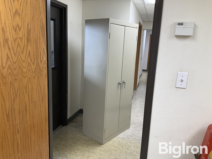 cabinet-image-3