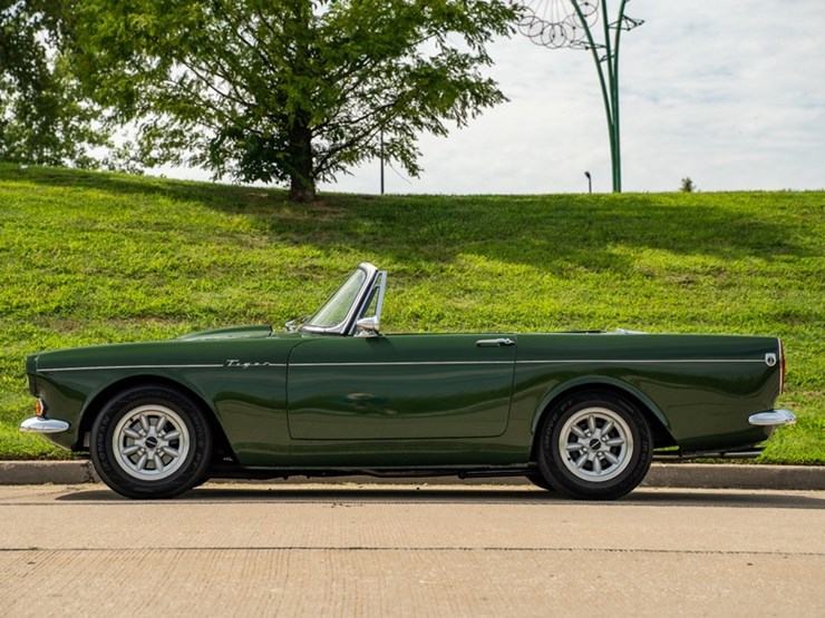 #125-•-1965-sunbeam-tiger-mk1-image-3