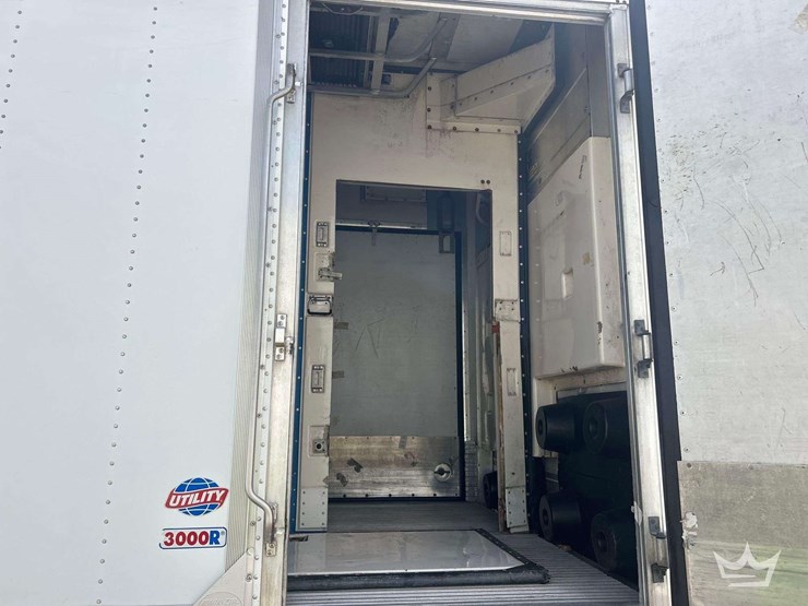 2015-utility-3000r-image-17