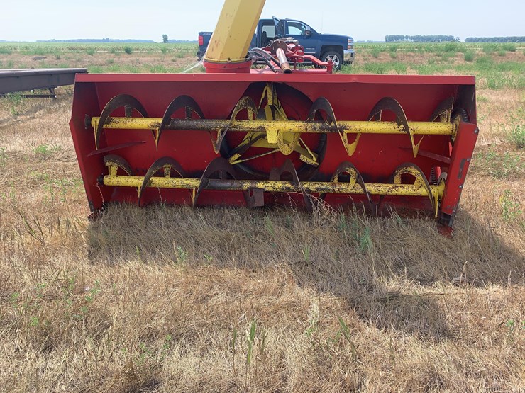 farm-king-snowblower-image-2