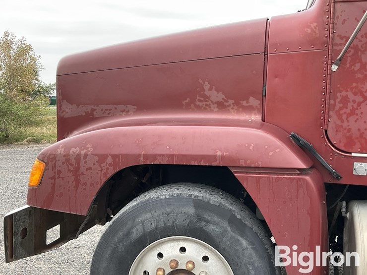 1993-freightliner-t/a-boom-truck-image-11