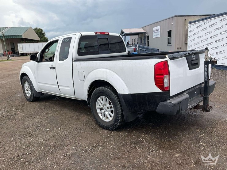 2017-nissan-frontier-image-4