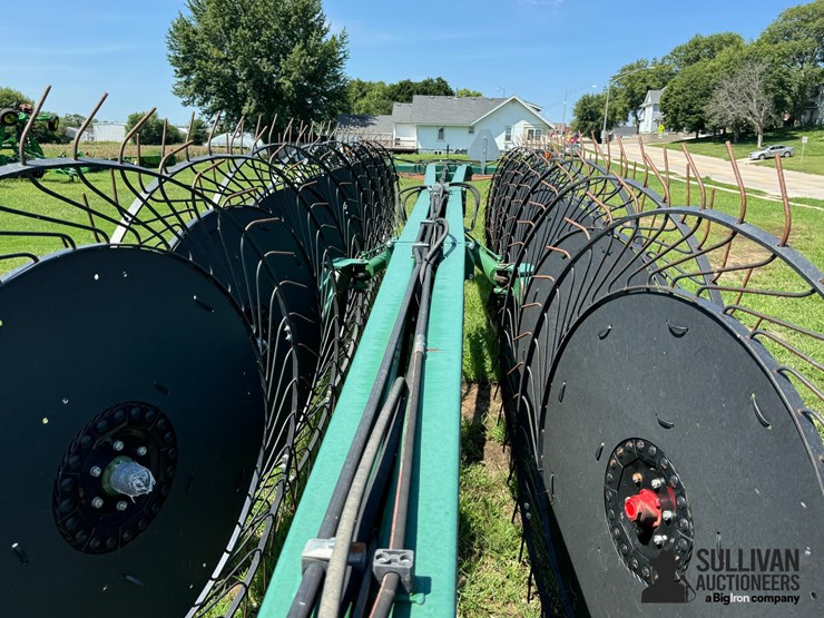 2018-sitrex-magnum-16-wheel-hay-rake-image-11