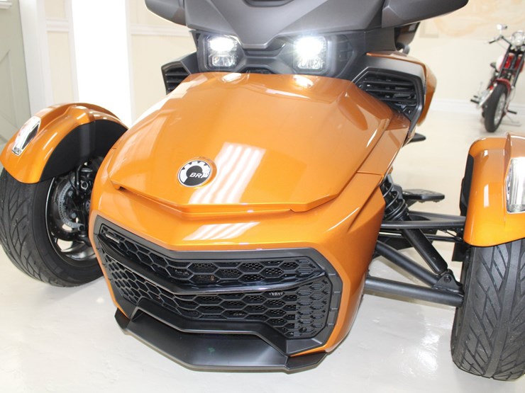 #148-•-offered-at-no-reserve-|-2024-can-am-spyder-f3-limited-image-2