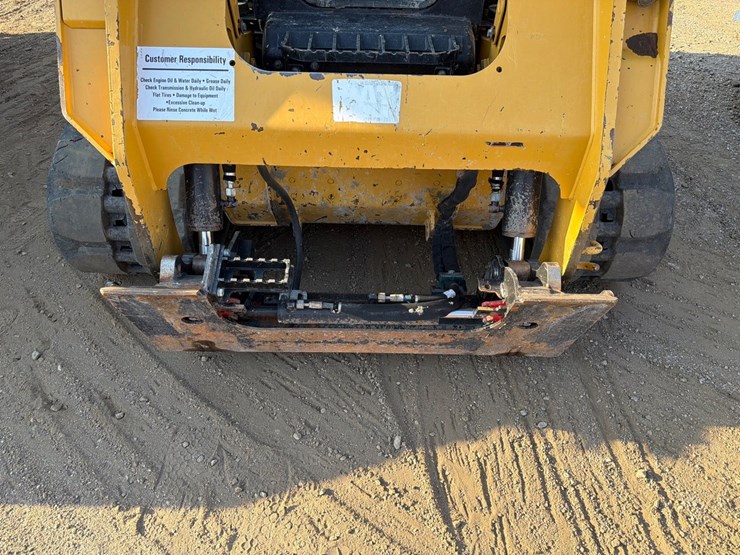 2019-caterpillar-259d-image-10