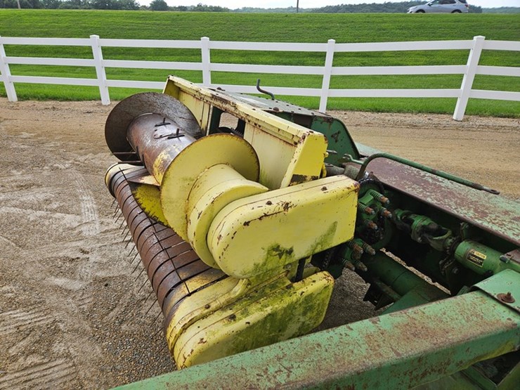 john-deere-3800-image-28