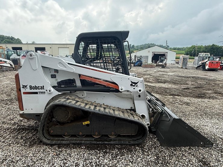 2012-bobcat-t630-image-5
