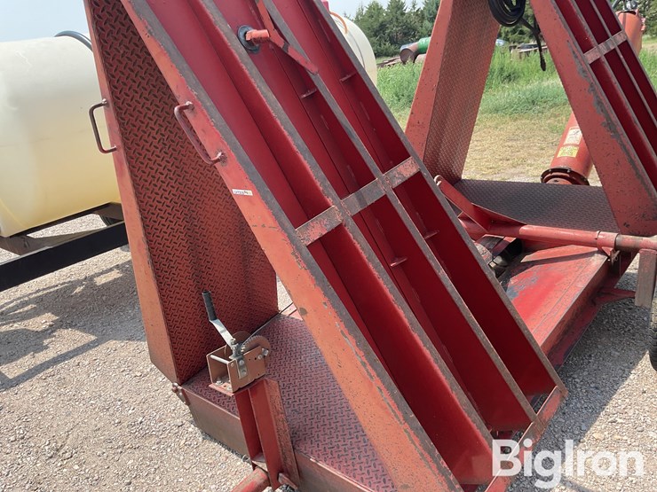 baasch-&-sons-s535-hydraulic-drive-over-auger-image-12