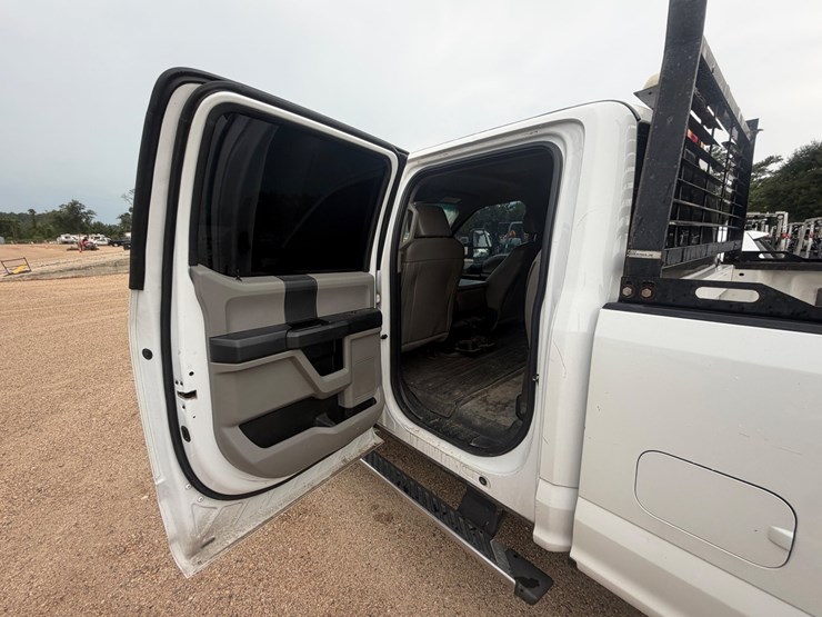 2017-ford-f250-image-25