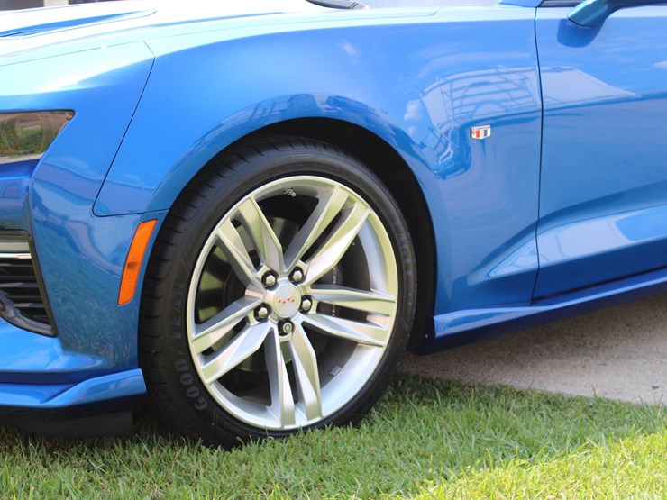 #147-•-offered-at-no-reserve-|-2017-camaro-ss-convertible-image-3