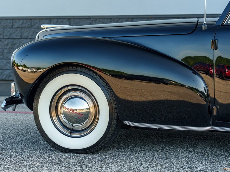 #112-•-offered-at-no-reserve-|-1940-lincoln-zephyr-continental-convertible-image-17