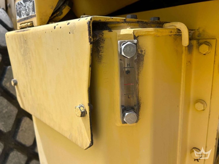 2014-sakai-sv540-vibratory-soil-compactor-image-28