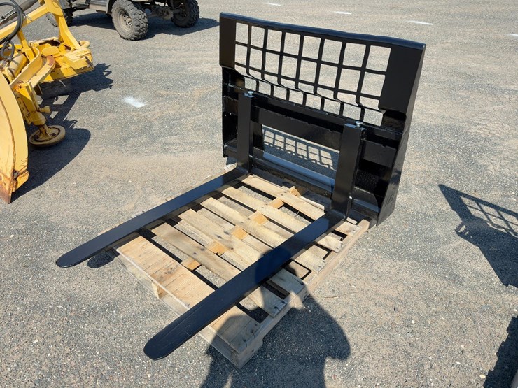caterpillar-48"-forks-image-2