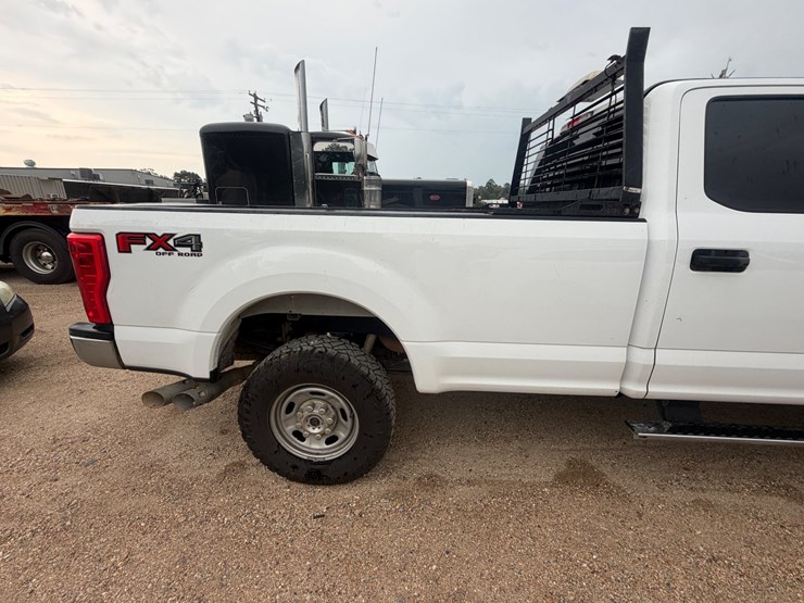 2017-ford-f250-image-23
