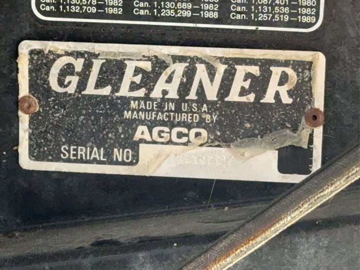 1998-gleaner-r62-image-15