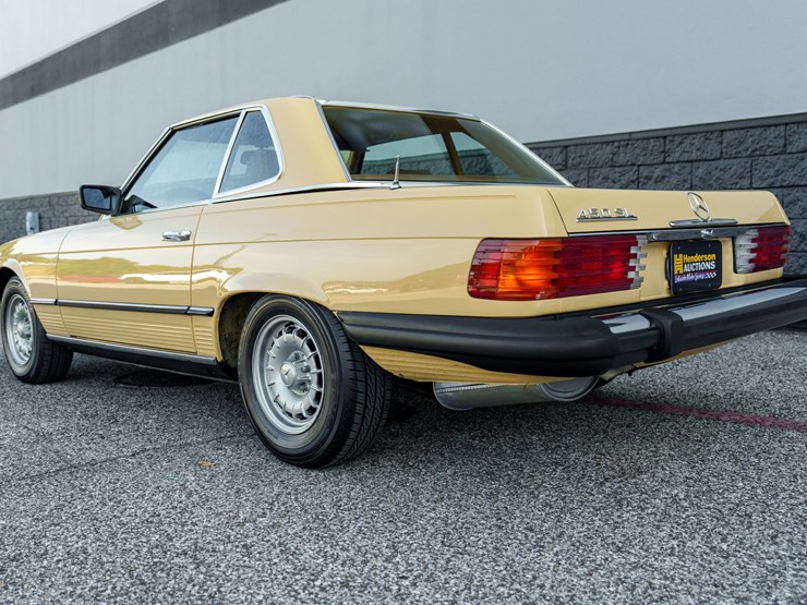 #122-•-offered-at-no-reserve-|-1980-mercedes-benz-450sl-convertible-image-7