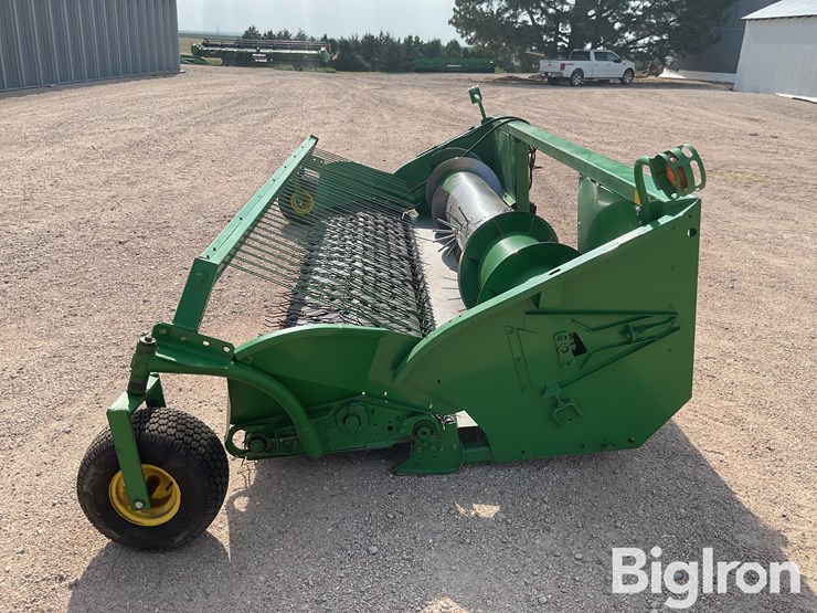 john-deere-8820-image-8