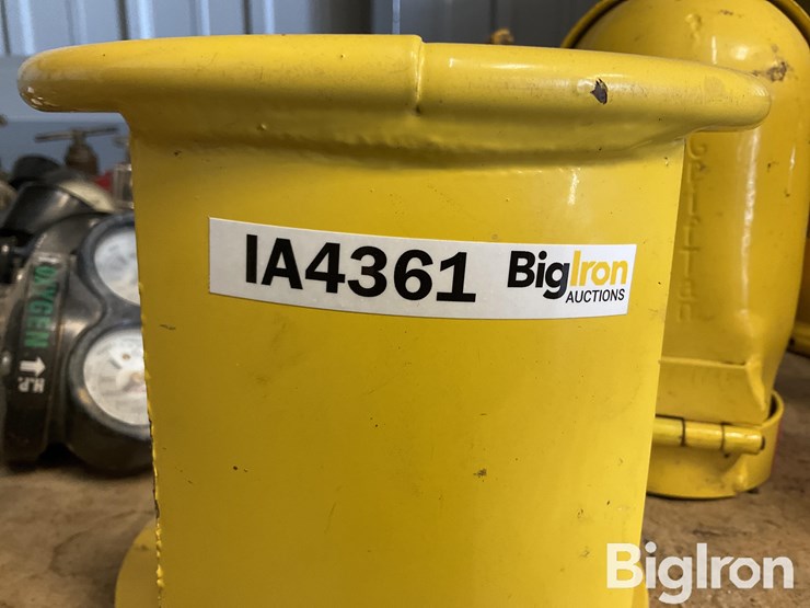 oxygen-acetylene-regulators-&-safety-caps-image-13