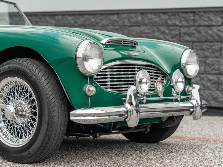 #108-•-offered-at-no-reserve-|-1961-austin-healey-3000-mark-i-image-41