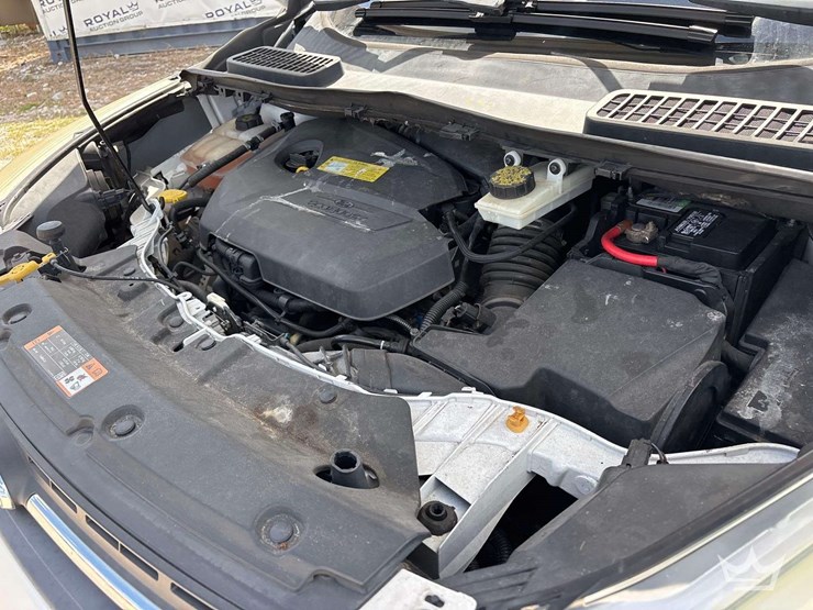 2014-ford-escape-image-9