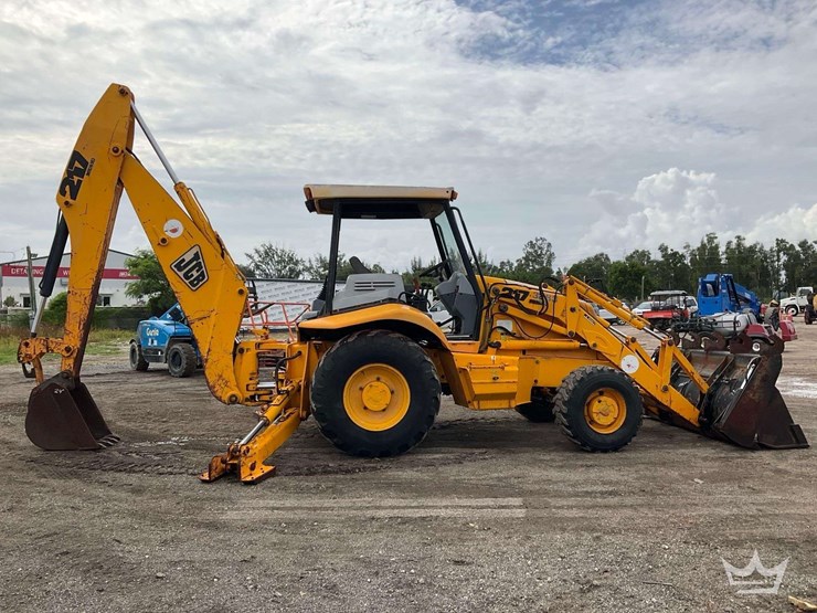 2014-jcb-217-image-5