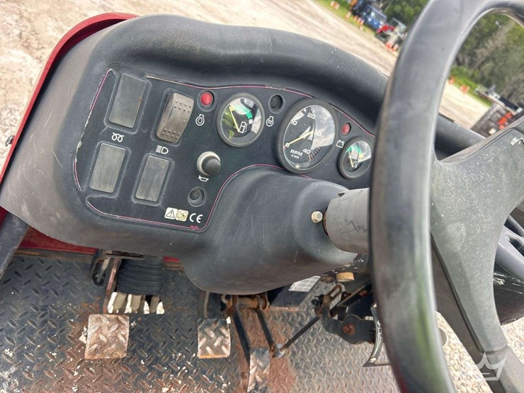 2004-toro-workman-3200-image-13