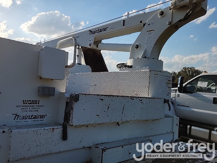 2008-international-durastar-4300-image-11