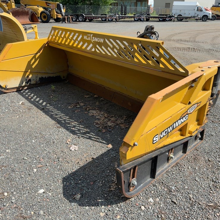 HLA SNOW WING 4205W SNOW PLOW