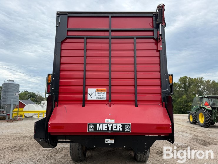 2014-meyer-6224-image-6