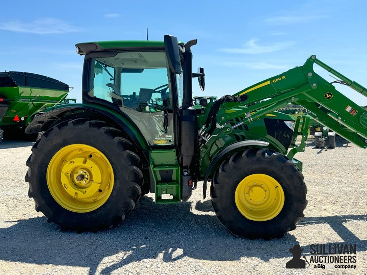 2021-john-deere-6110r-image-4