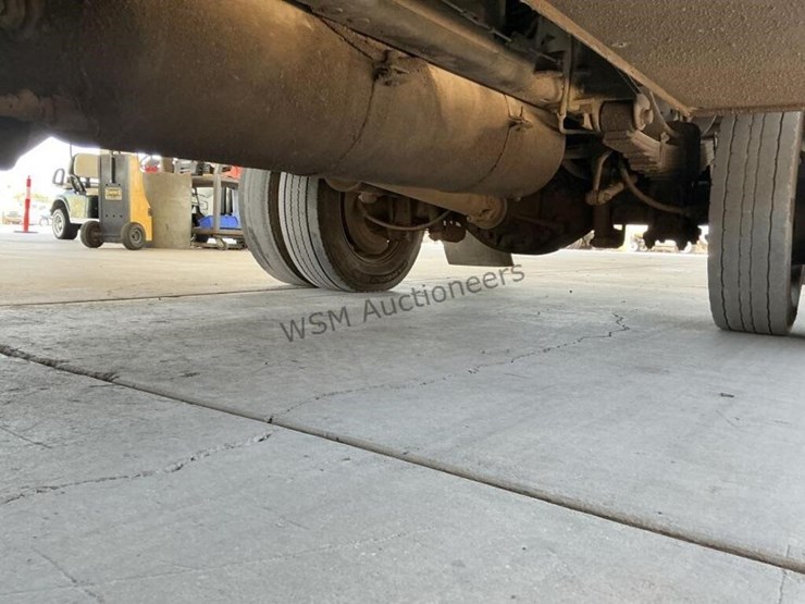 2008-ford-f550-image-28