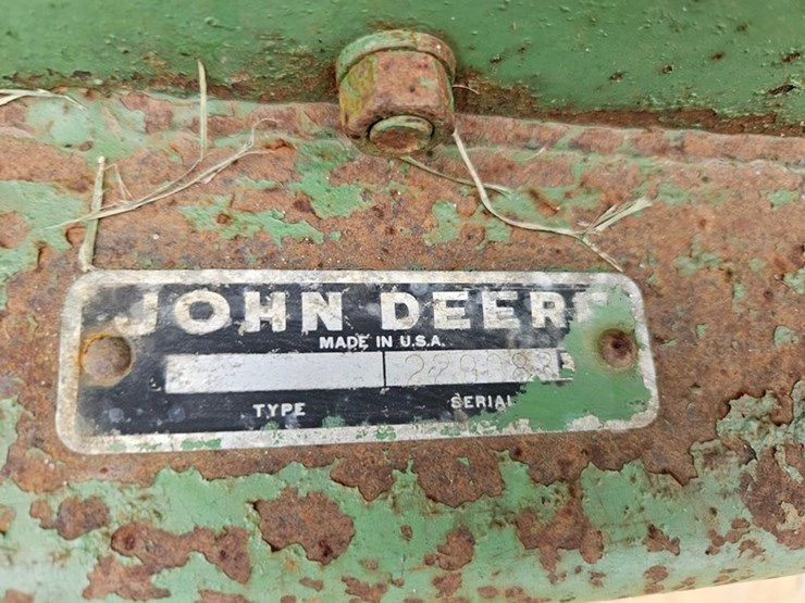 john-deere-3800-image-39