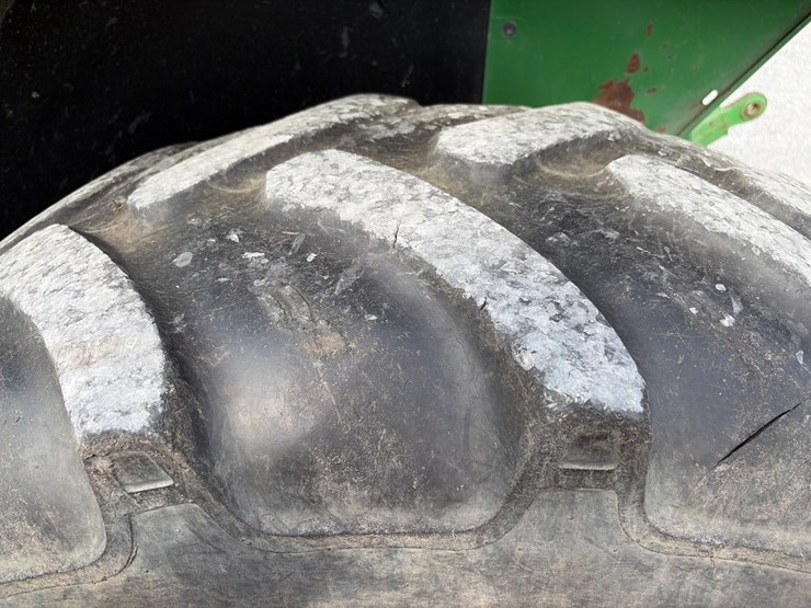 john-deere-6420-image-4