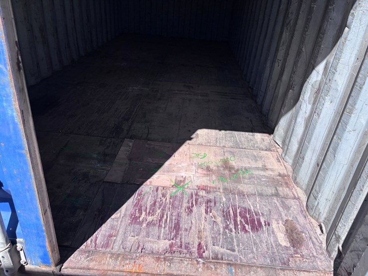 #1228-•-20ft-shipping-container-image-4