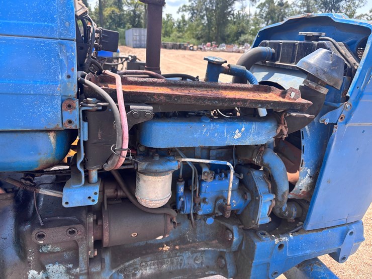 ford-tractor-image-8