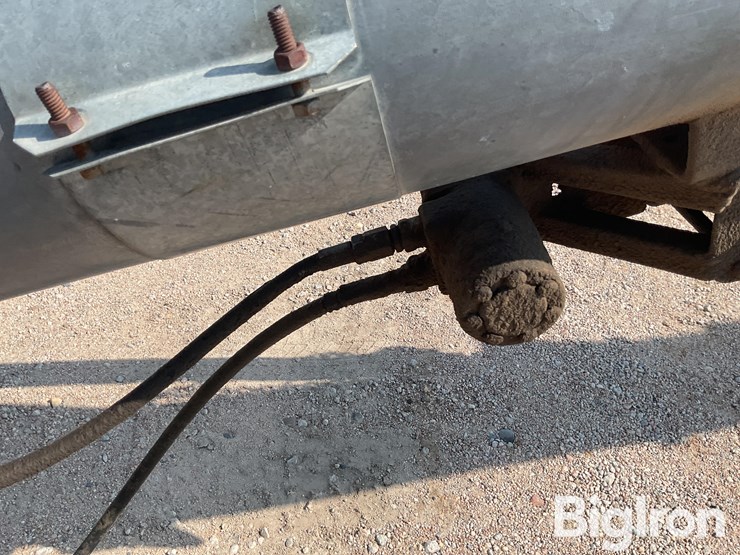 hutchinson-10”-portable-auger-image-12