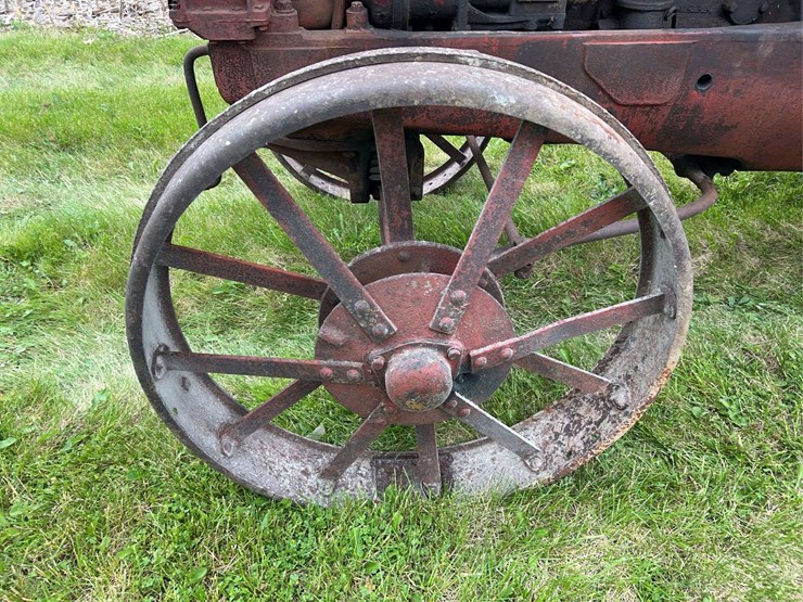 mccormick-deering-wk-40-image-14