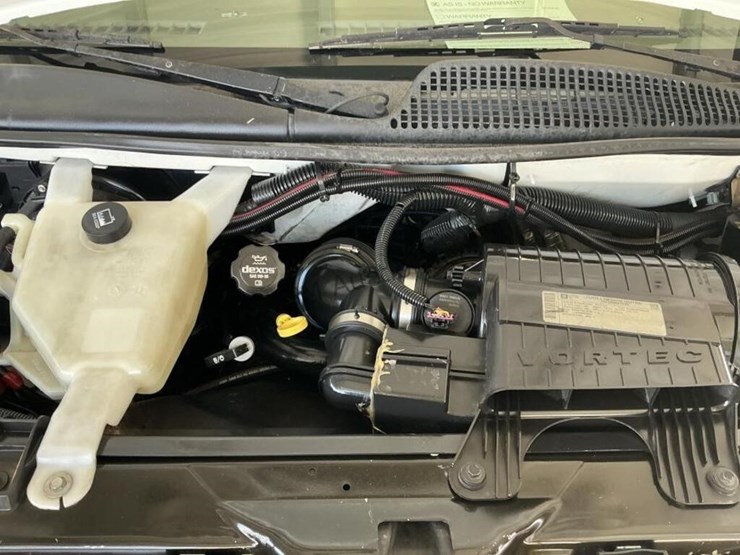 2014-chevrolet-express-3500-image-11
