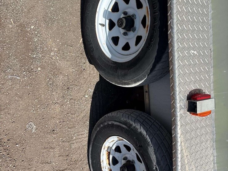 16ft-enclosed-cargo-t/a-trailer-image-7