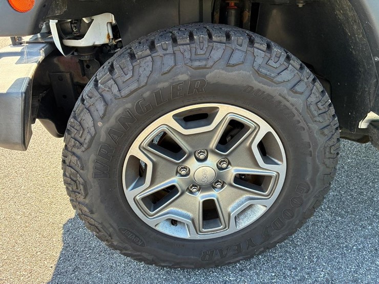2018-jeep-wrangler-image-19