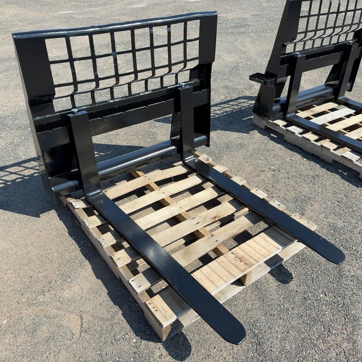 CATERPILLAR 48" FORKS