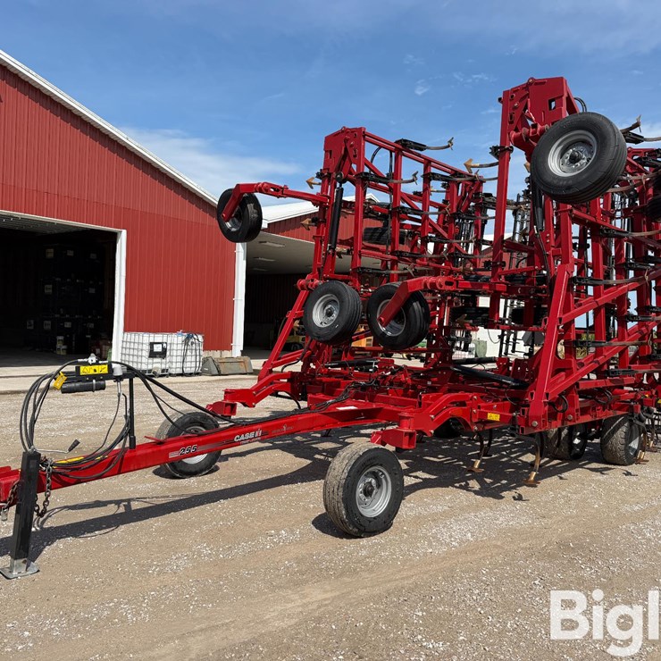 2018 CASE IH 255