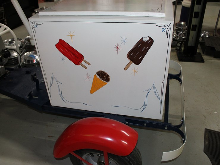 #294-•-1954-cushman-borden-ice-cream-delivery-bike-–-fully-restored-image-10